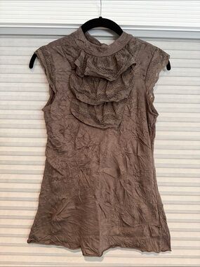 ArednB.Sleeveless Ruffle Neck Lace Top - Taupe